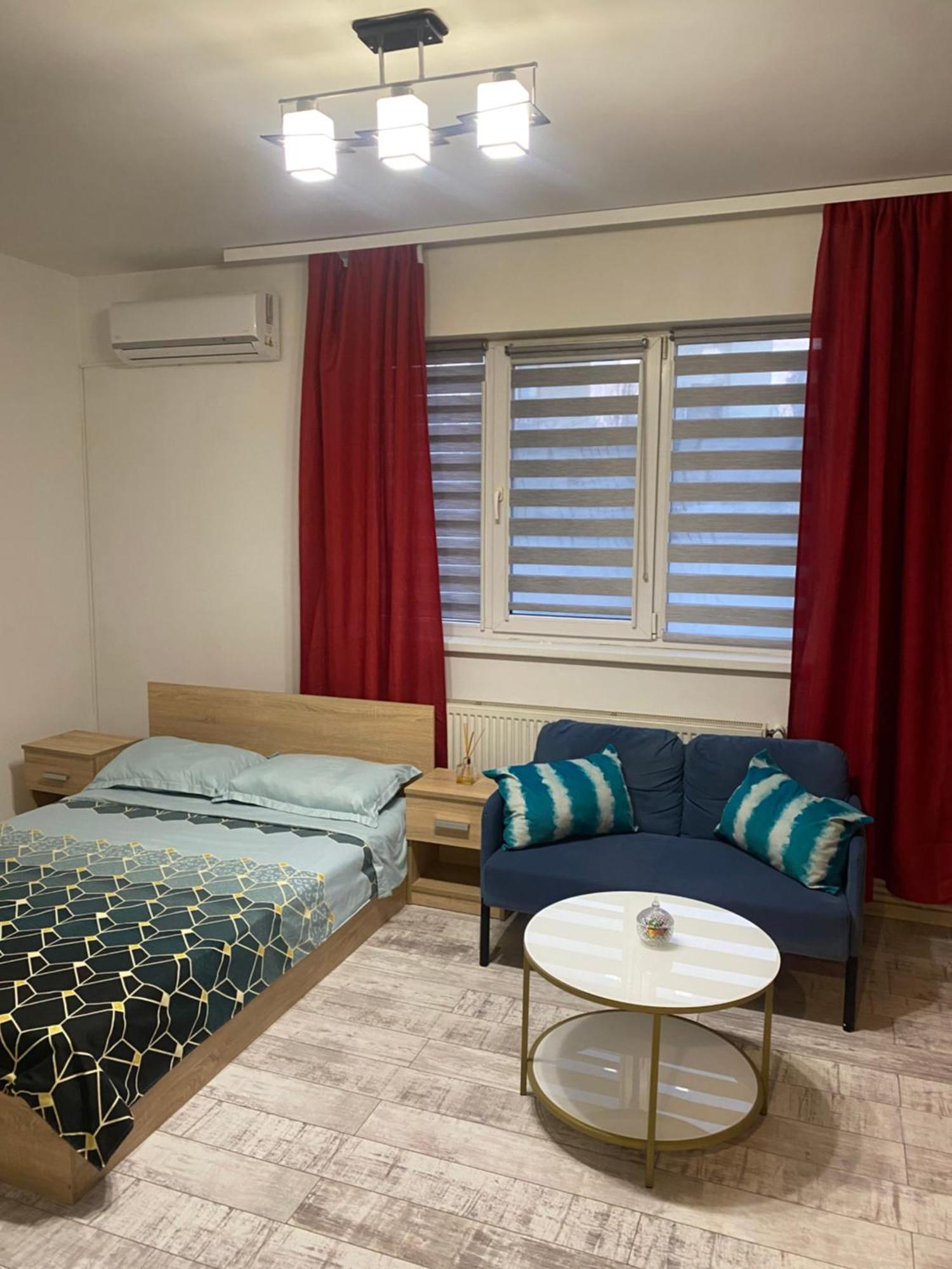 Sofi Studio Central Букурещ Екстериор снимка